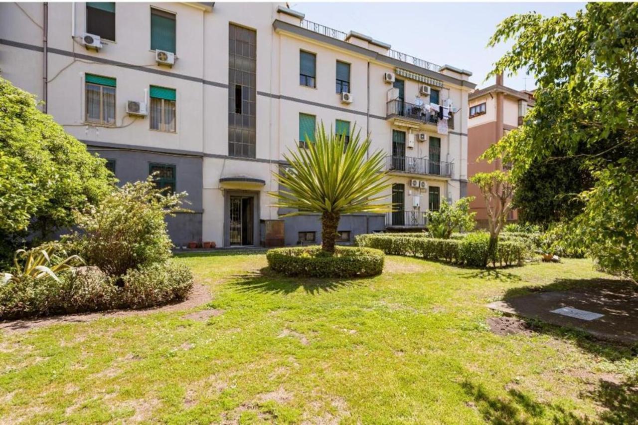 Mi Casa Tu Casa - Guest House كاتانيا المظهر الخارجي الصورة